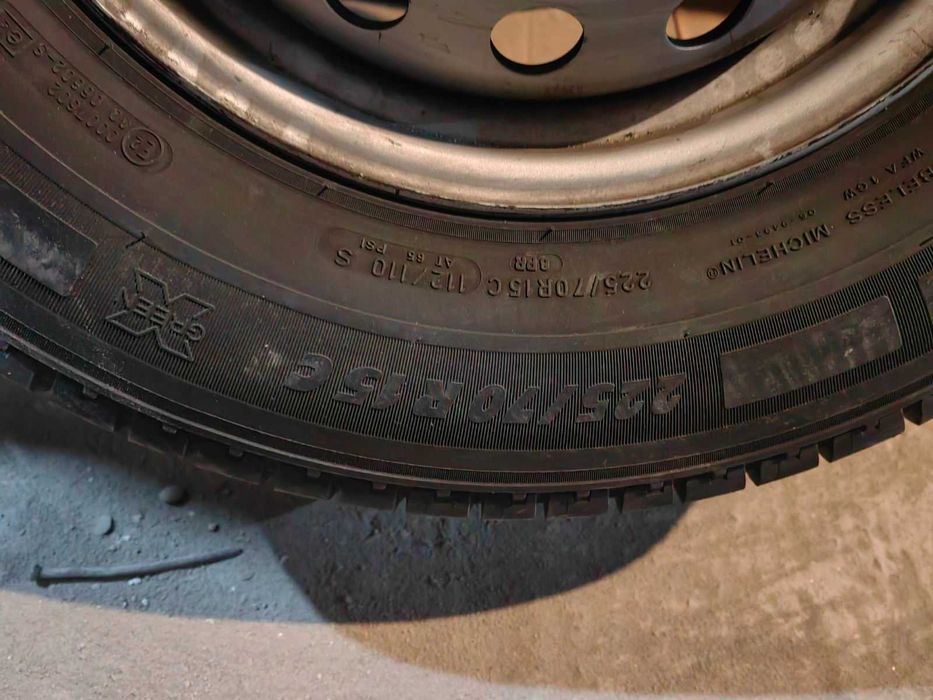 Оригинални джанти + гуми за Фолксваген (VW) LT | Мерцедес Спринтер 15"