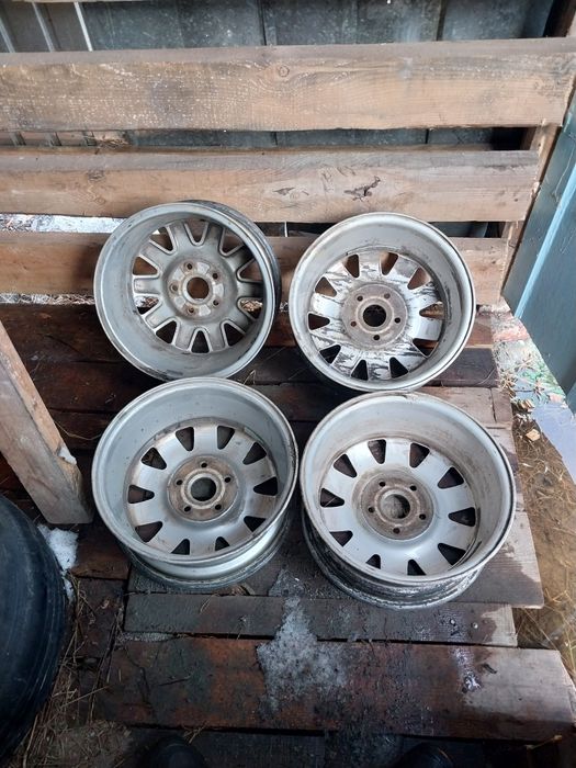 Продам диски на ауди