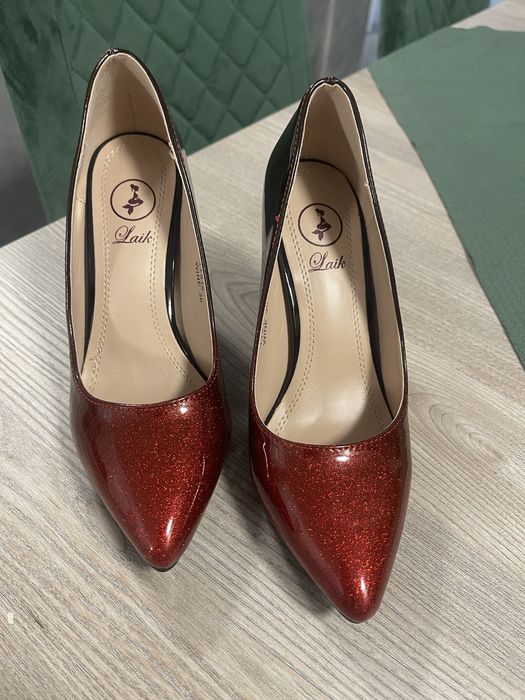 Pantofi stiletto toc gros