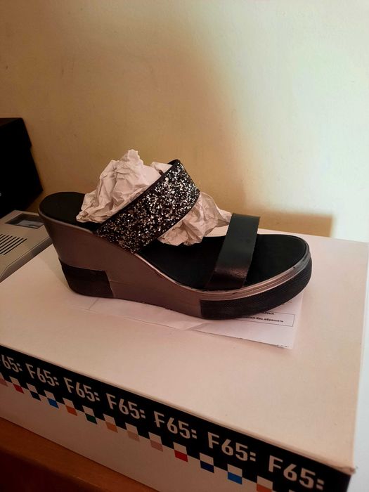 продам женскую обувь