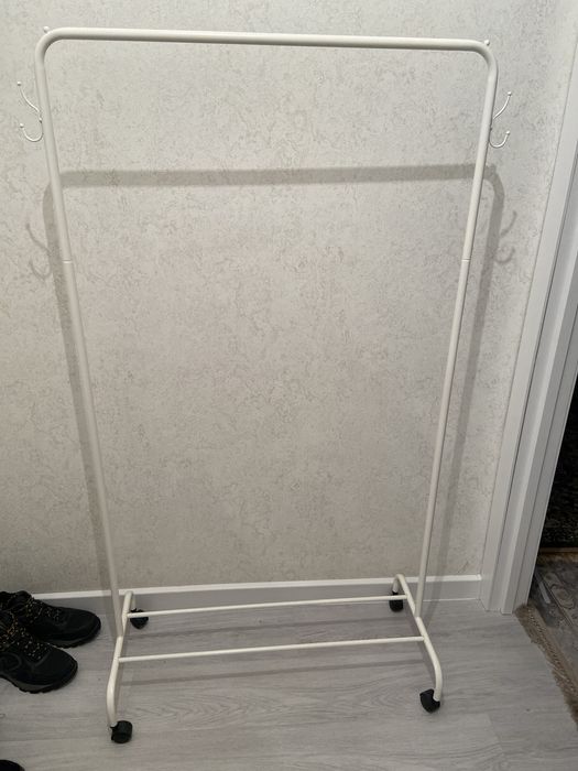 Вешалки.Прочие товары для дома