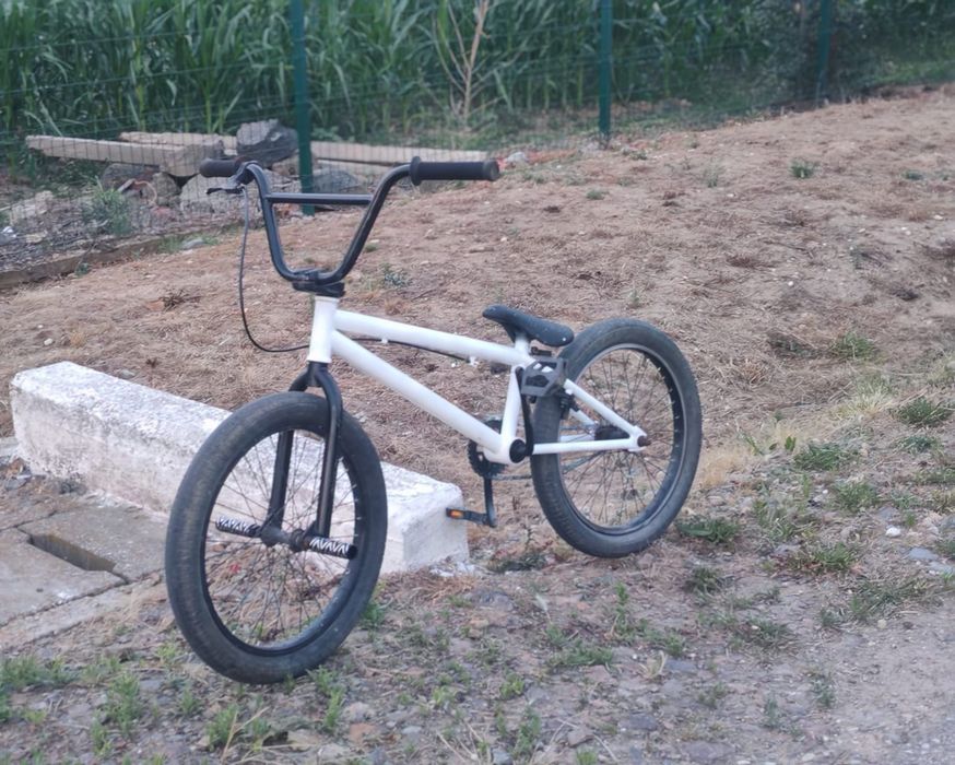 Vand BMX  in stare bună