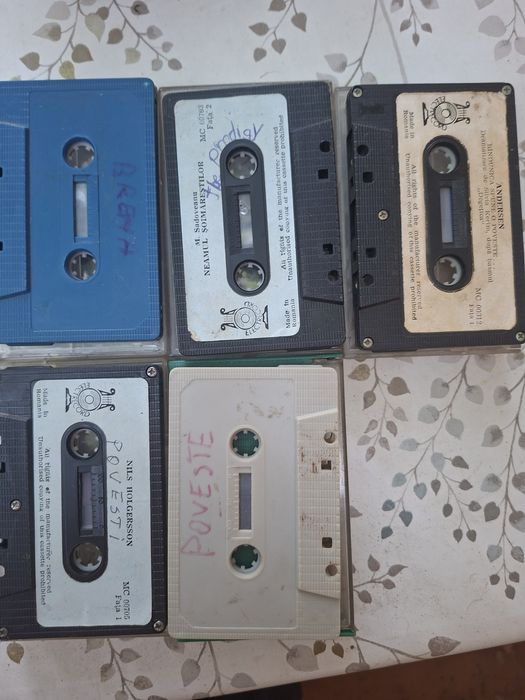 Casete audio,manele,povesti,vintage