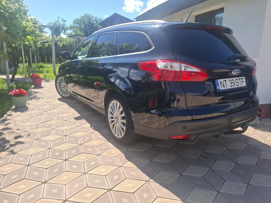 FORD Focus 2013 — imagine 2