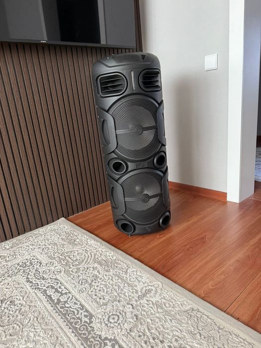 Продам музыкальную колонку. Новую