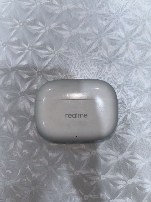 Наушники Realme T300