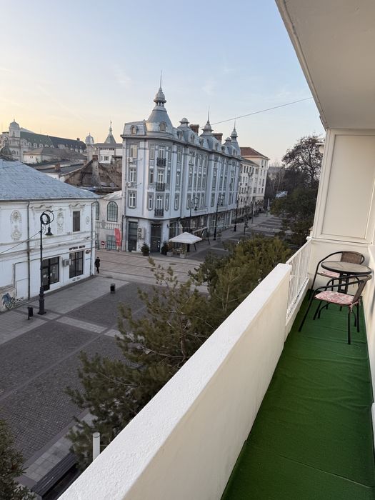 Proprietar inchiriez apartament ultracentral