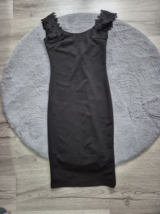 Rochie neagra S !