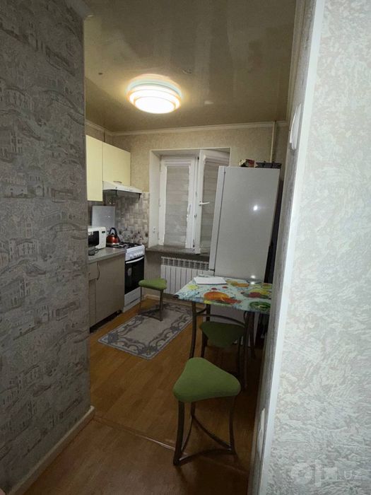 Kvartira sotiladi 1 xona