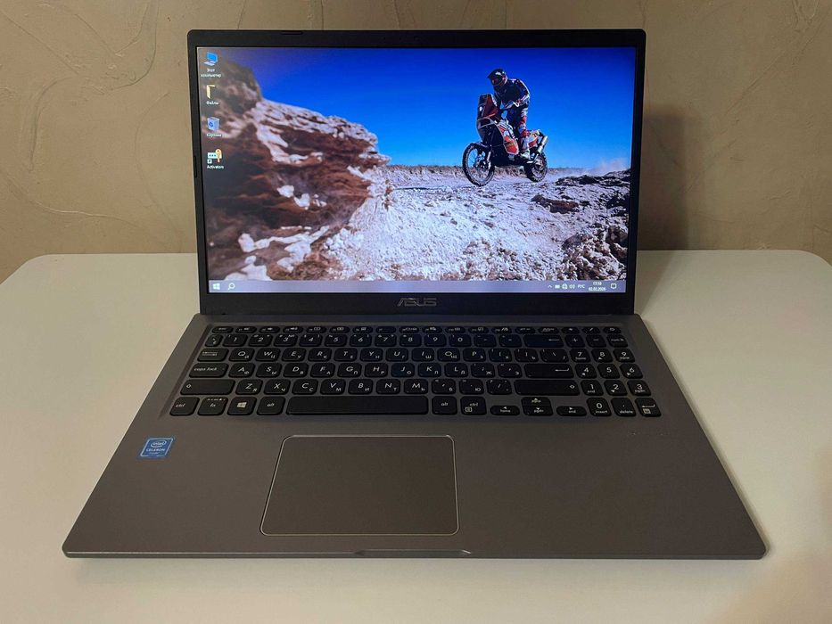 Asus X515m  Celeron 4020 4Gb Ram 240Gb ssd