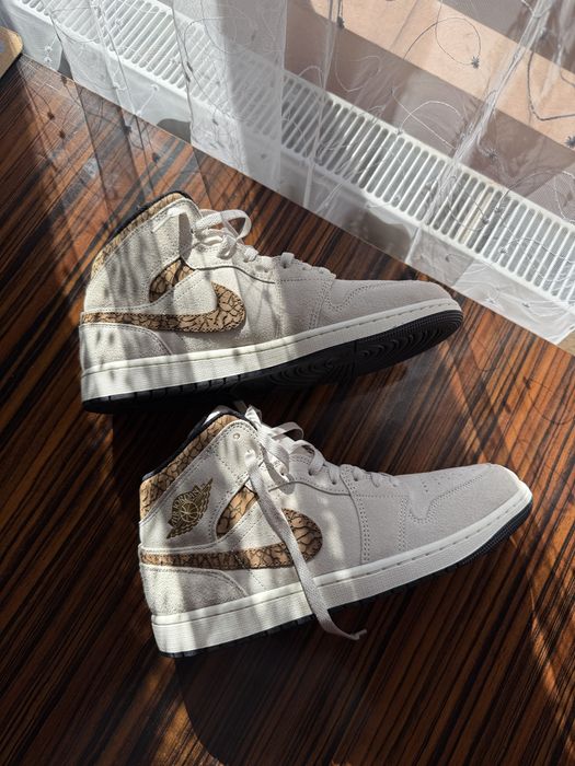 Adidasi nike Jordan