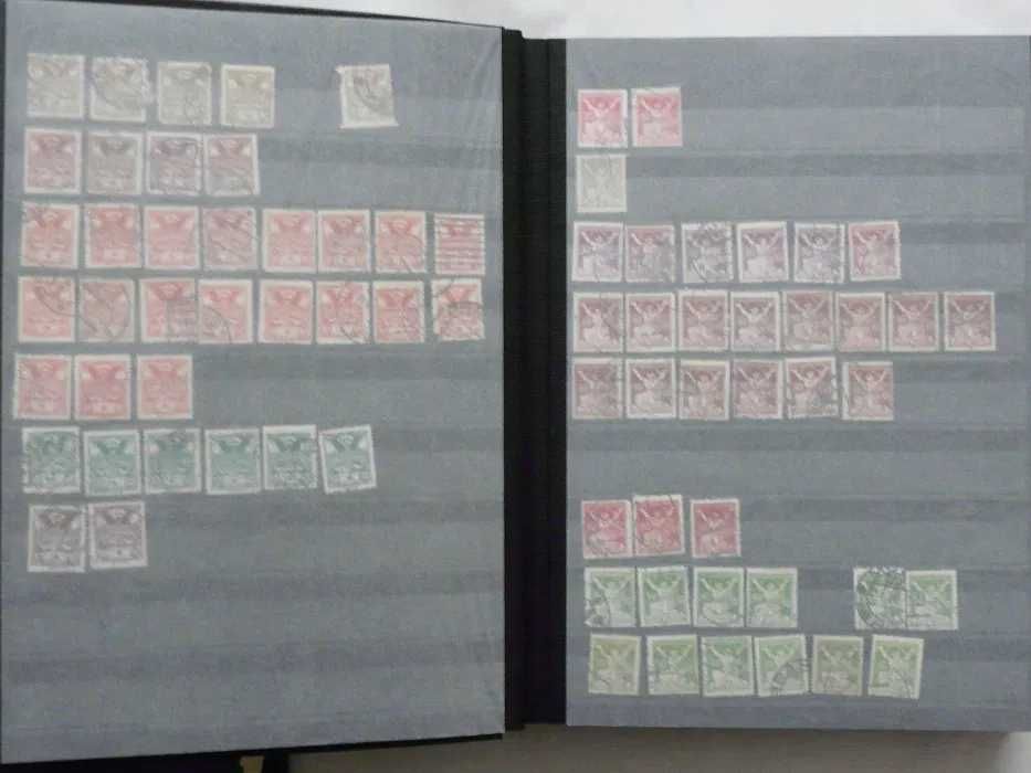 Timbre Cehoslovacia + clasor 64 de pagini