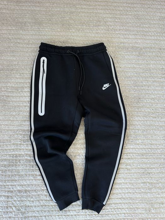 Nike Tech Fleece Reflective