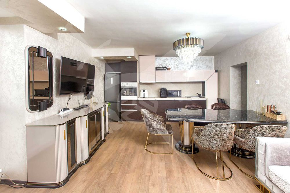 Къща в с. Оризари