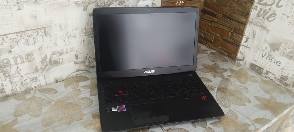 Продам ноутбук asus rog