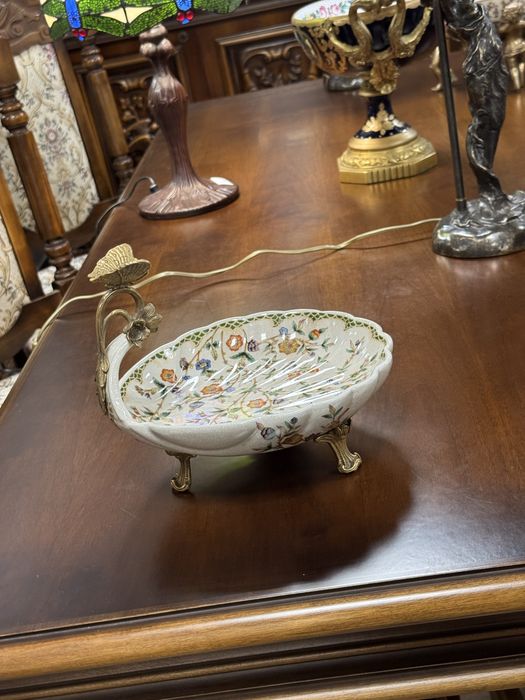 Fructiera din portelan craquelle si elemente bronz