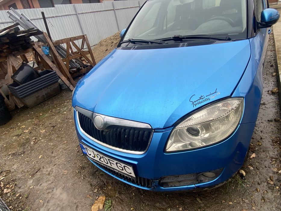 Roomster  benzina  -gpl in stare de functionare