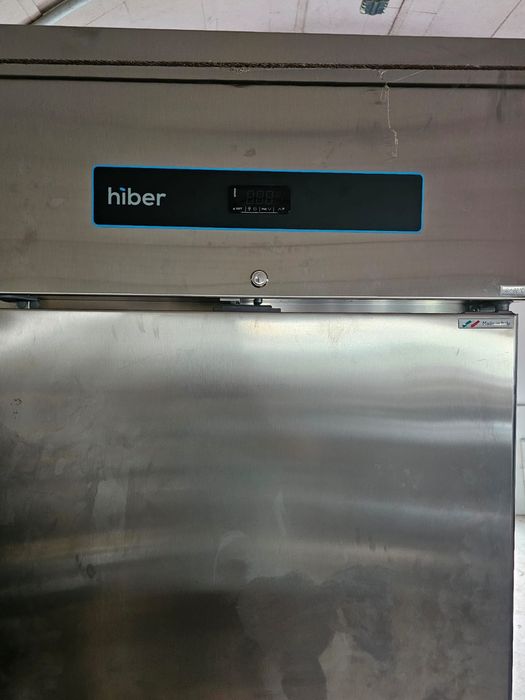 Frigider profesional Hiber +2/+8