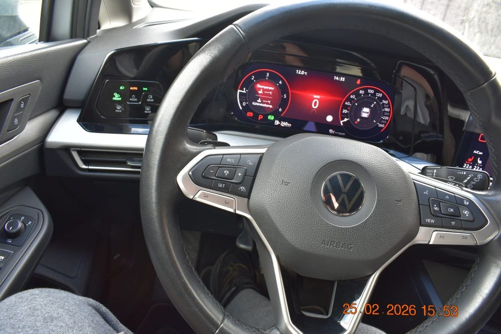 Volkswagen Golf 8,2.0 DSG,MATIX IQ LED, Masaj Memory Alcantara  Automa
