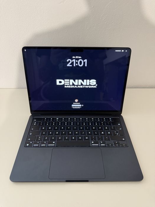 Macbook Air M2 Midnight 13,6” 256 GB