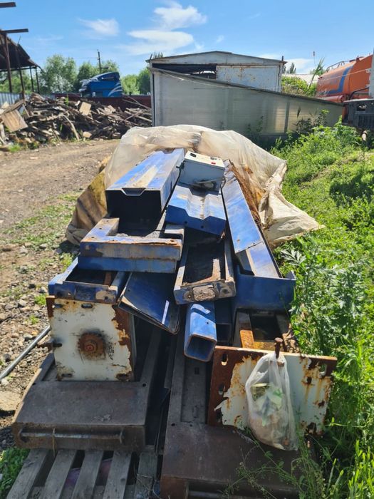 Продам автомобильный подъемник 3,5т