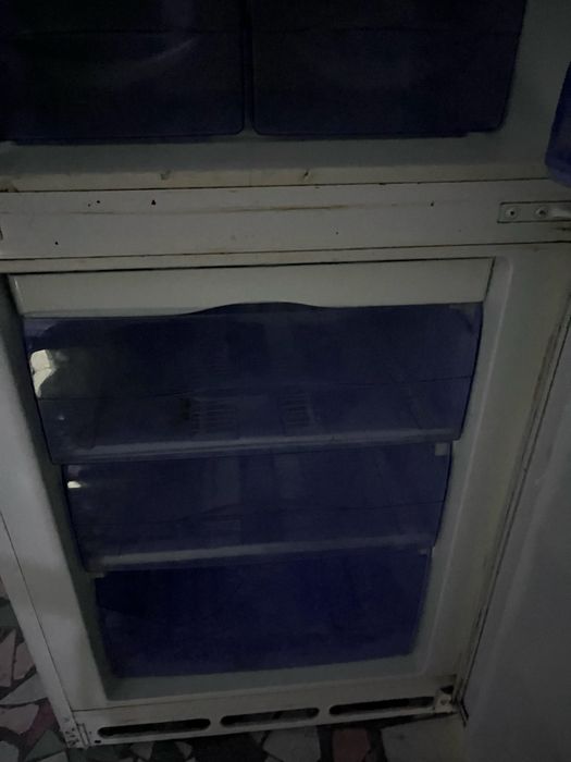 Продам холодильник