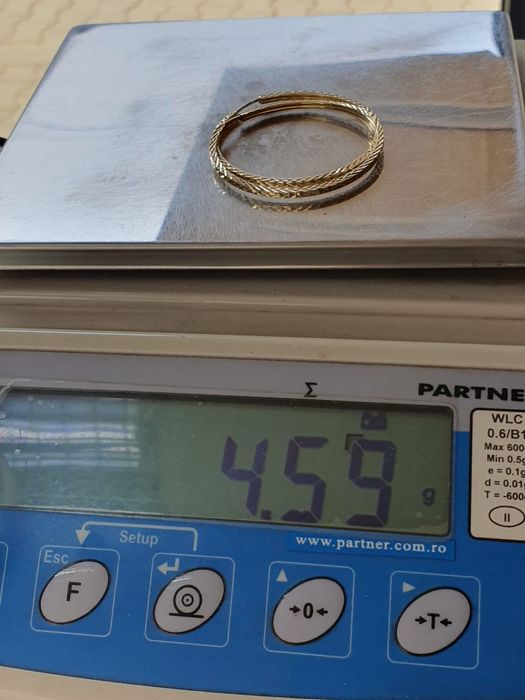 Cercei rotunzi din aur 14K – gramaj 4,59 gr