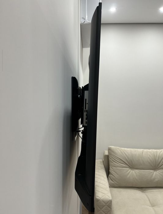 Отдам даром телевизор звоните на сообщения не отвечаю