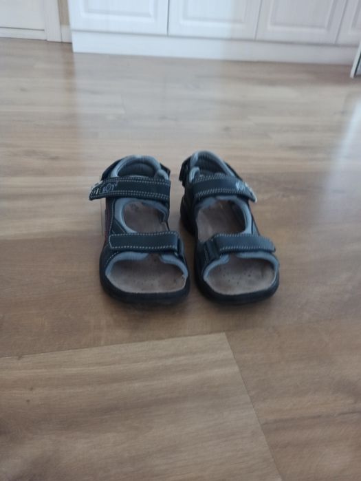 Sandale, din piele, mărimea 37