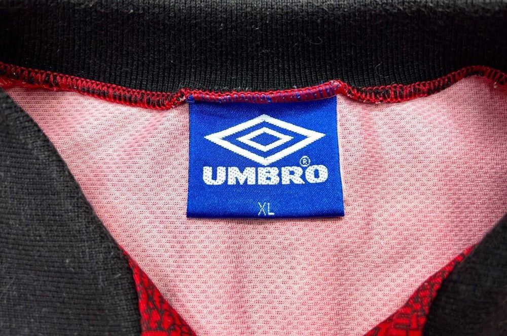 тениска  Manchester United Eric Cantona- шорти Italy 1995