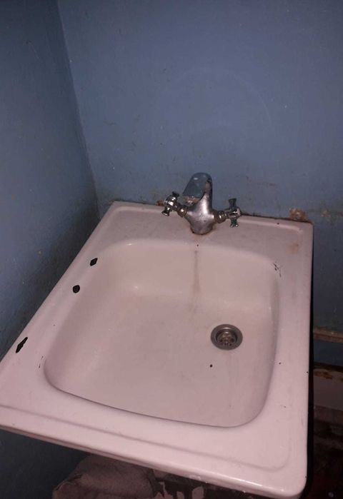 Продам комнату на Серикбаева 1/2