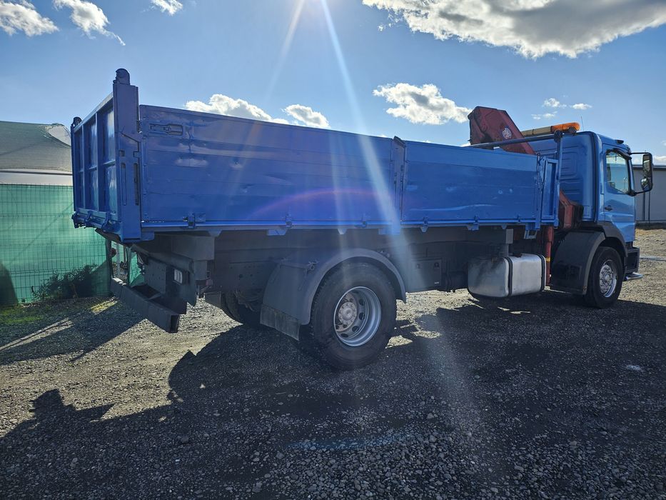 Mercedes Atego basculabil cu macara HDS 18 tone