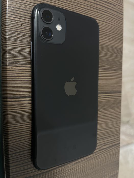 Айфон.        11