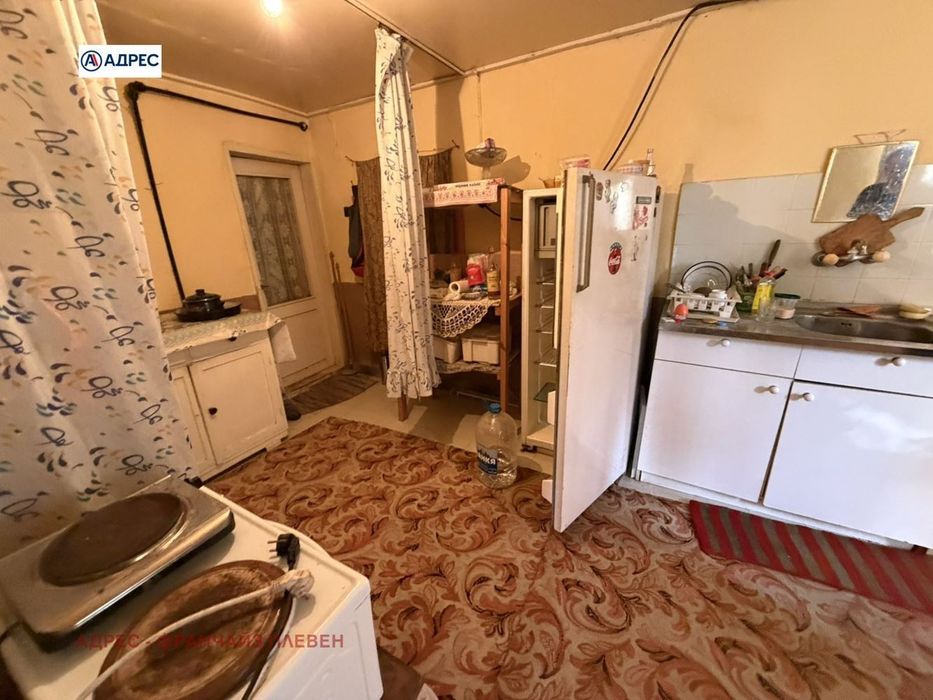 Продава се Къща в с. Крушовица, Област Плевен - 93 кв.м за 431 €/кв.м - Снимка #4