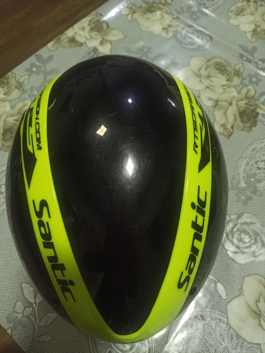 Продается оригинальная велокаска santic