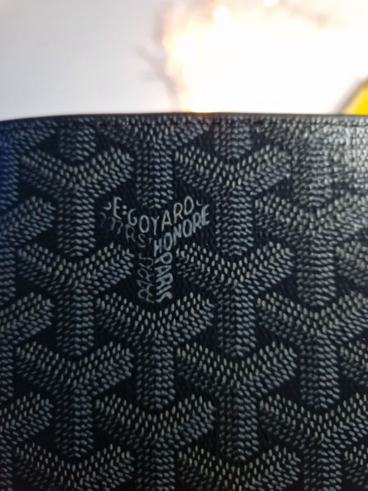Portofel Goyard.