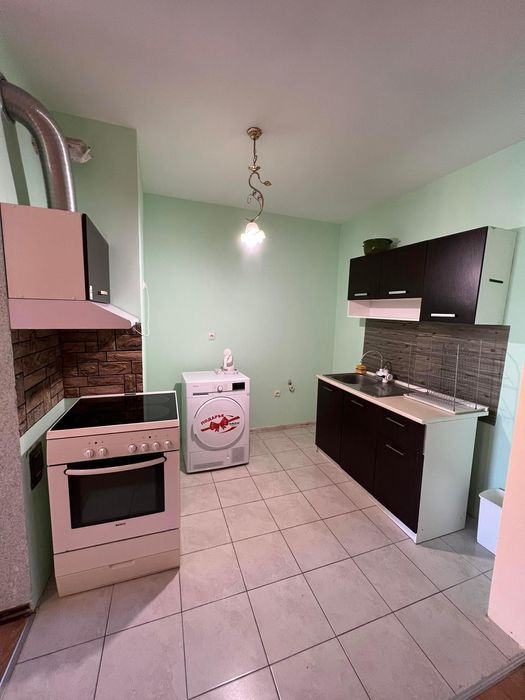 Дава се под наем Тристаен апартамент в Бургас, Меден рудник - зона А - 120 кв.м за 357 € - Снимка #9