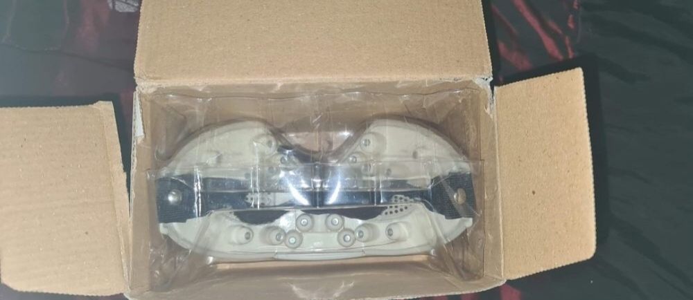 Aparat masaj facial și îmbunătățirea vederii