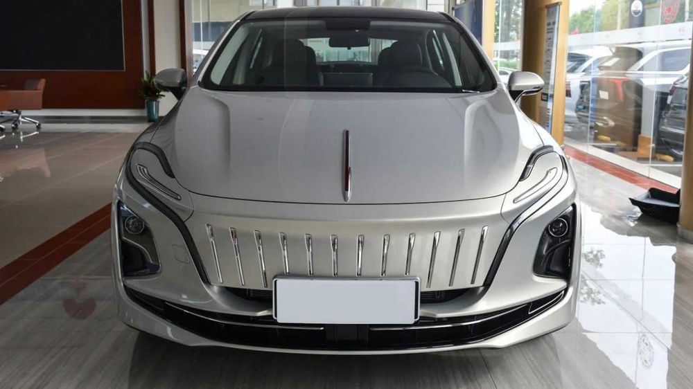 Honji Hongqi EQM5 2025