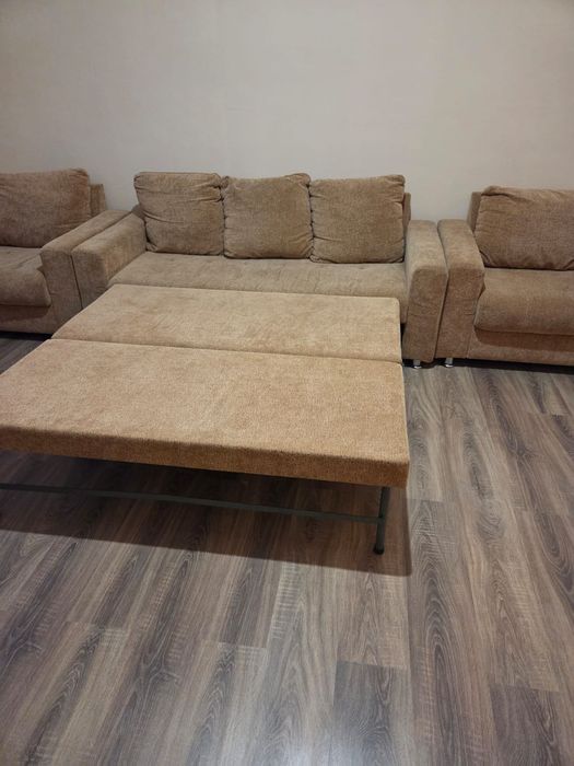 Продам Диван Б/у