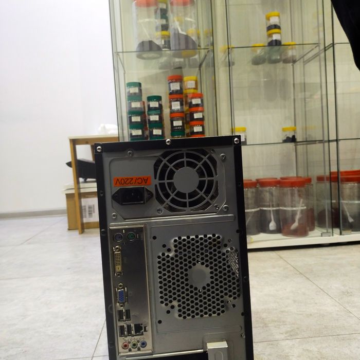 Офисный комьютер