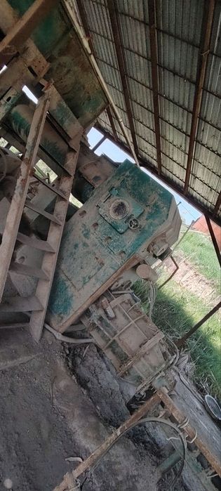 45/45 хитой завод сотилади