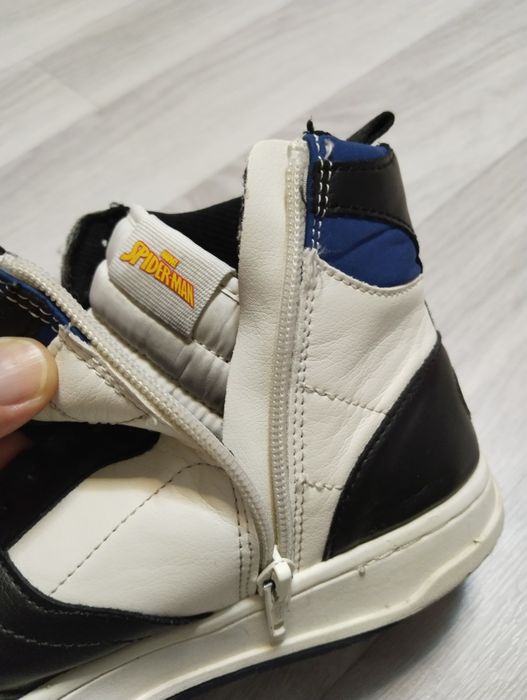 Обувь подростков