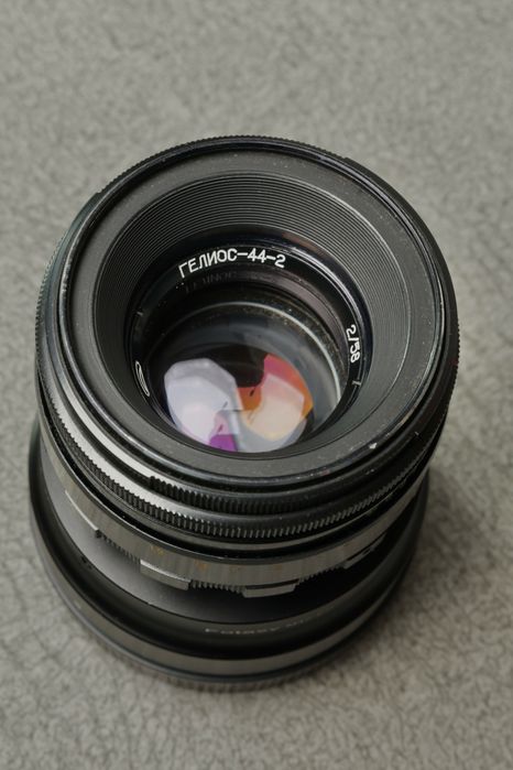 Мануальный объектив Гелиос 44-2 58 mm f/2.0 с адаптером Canon RF