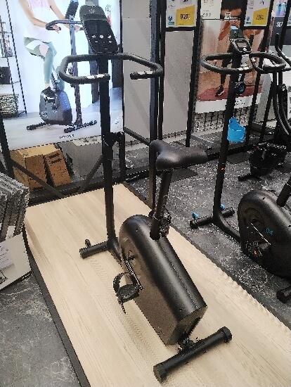 Bicicletă de apartament cu rezistență - produs resigilat Decathlon