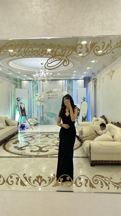 Продам черное платье