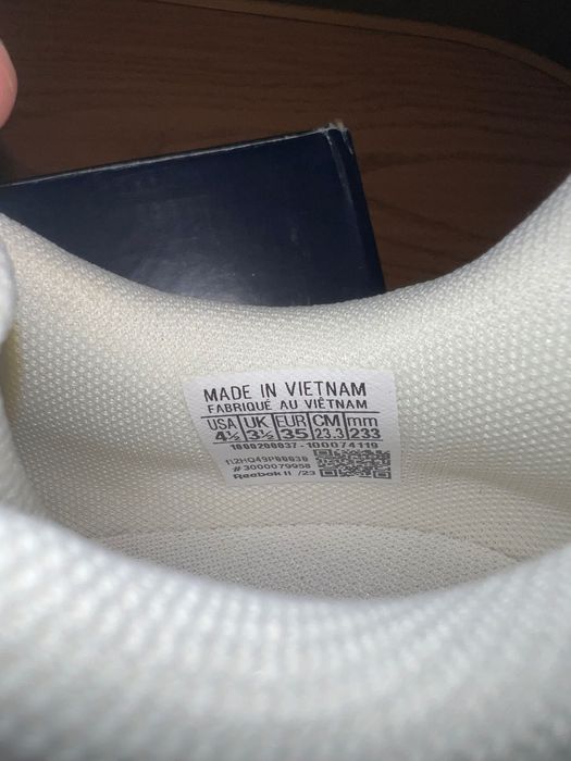 Reebok женские кроссовки