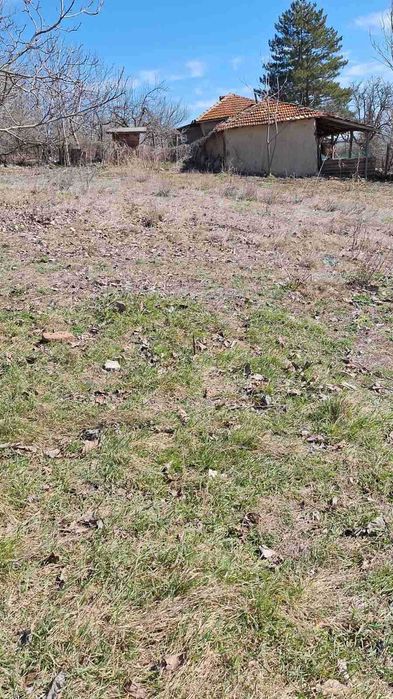 Парцел, във град Дългопол!