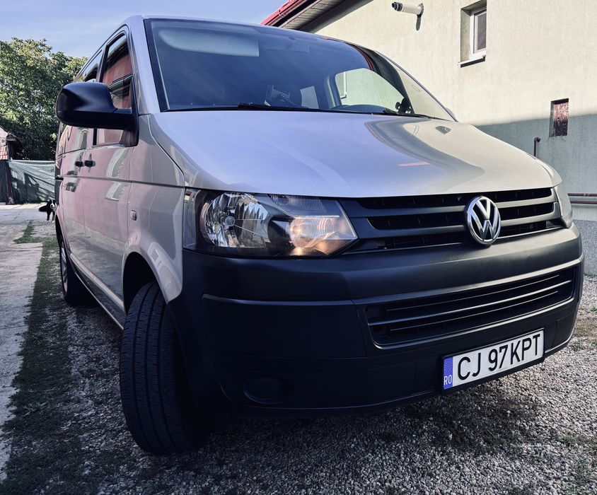 Volkswagen Caravelle 2015