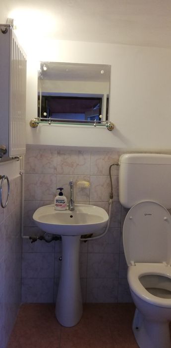 Ofer spre închiriere spațiu in Copou pentru birou sau alte activități
